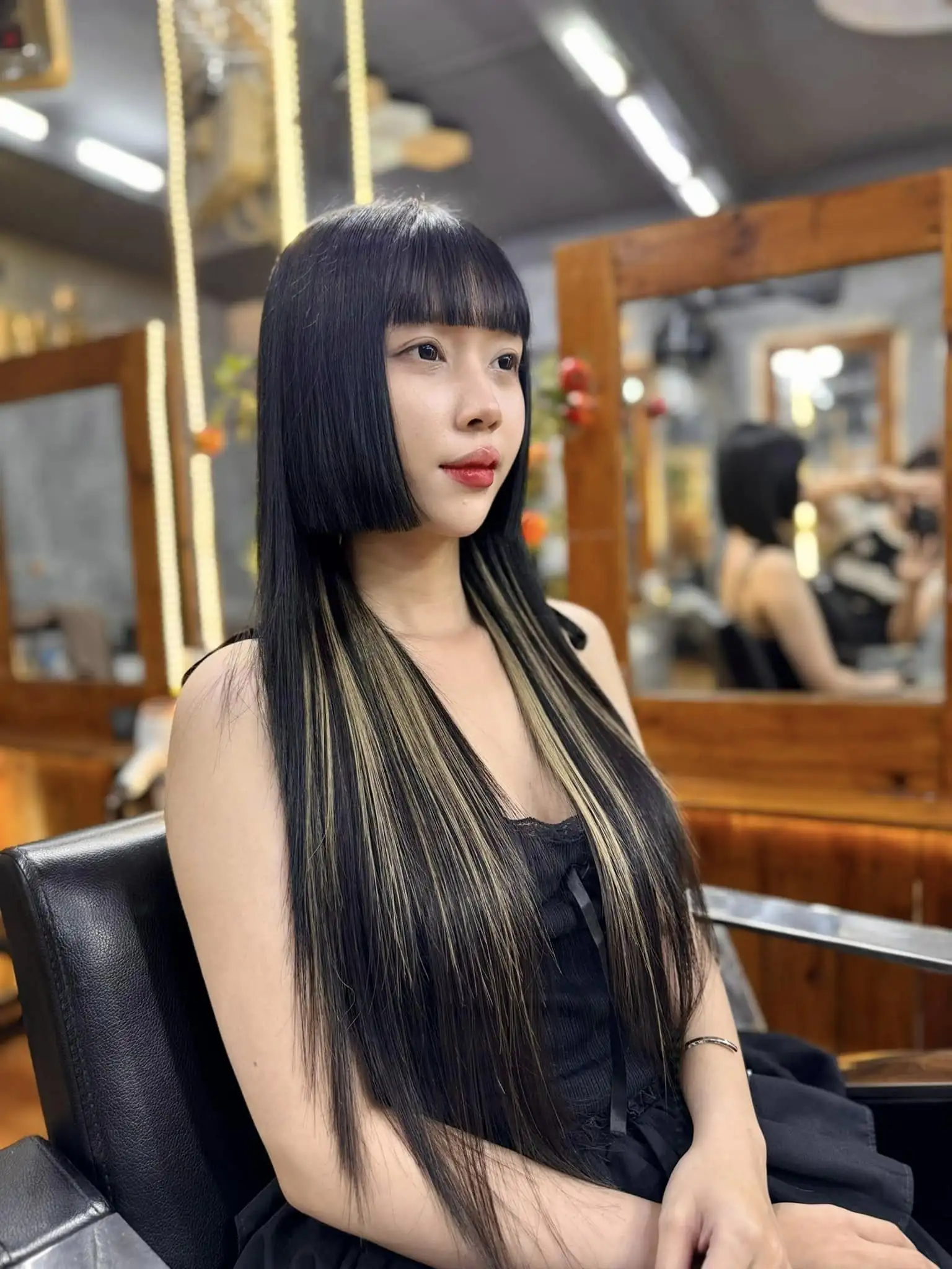 NGUYỄN VŨ HAIR SALON